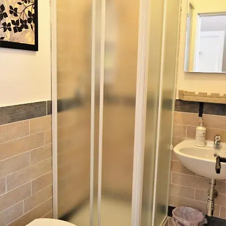 Al Golfo Bed & Breakfast